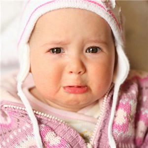 bebekler neden ağlar ve bebeklerde ağlama
