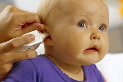 bebeğin kulak ağrısı